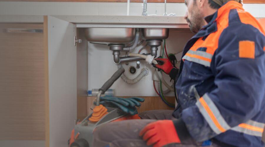 Professional slab leak plumber services in Melville, NY